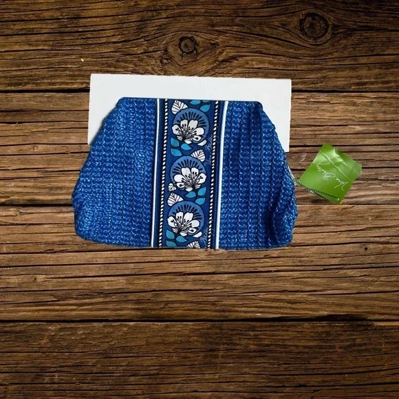 NWT Vera Bradley Straw Clutch in Blue Bayou - Picture 3 of 5